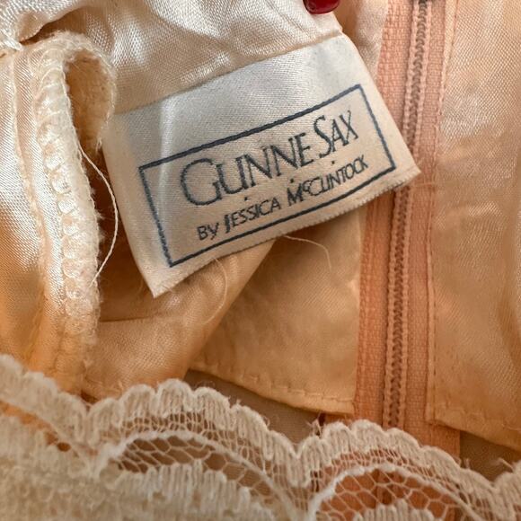 Gunne Sax by Jessica McClintock Vintage Lace Dress - Picture 8 of 10